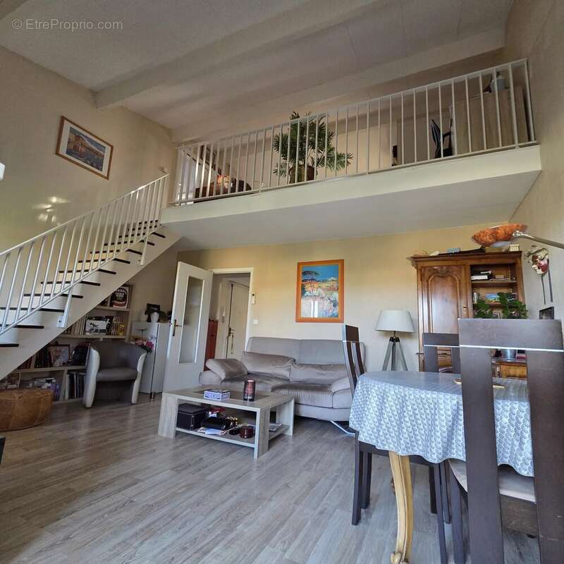 Appartement à CAGNES-SUR-MER