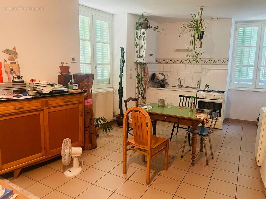 Appartement à SAINT-DONAT-SUR-L&#039;HERBASSE
