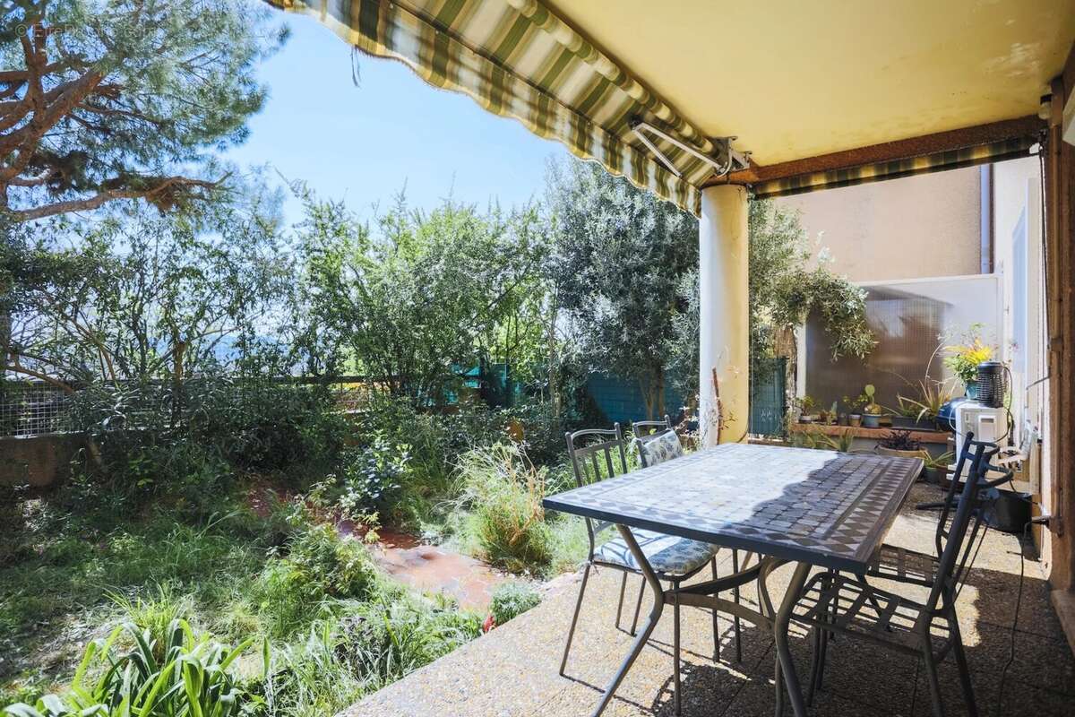 Appartement à MARSEILLE-12E