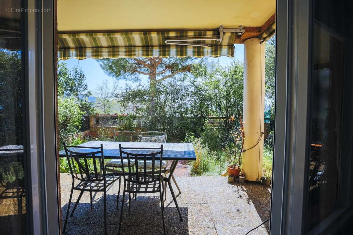 Appartement à MARSEILLE-12E