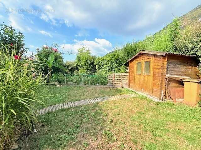 Maison à CHINDRIEUX