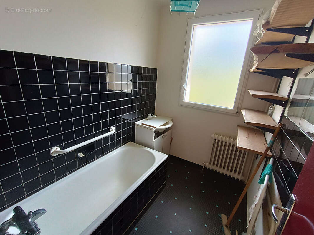 Maison à PLOUNEVEZ-QUINTIN