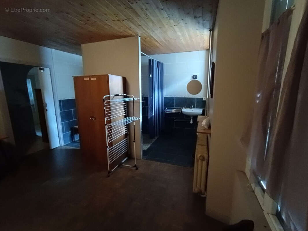 Maison à PLOUNEVEZ-QUINTIN