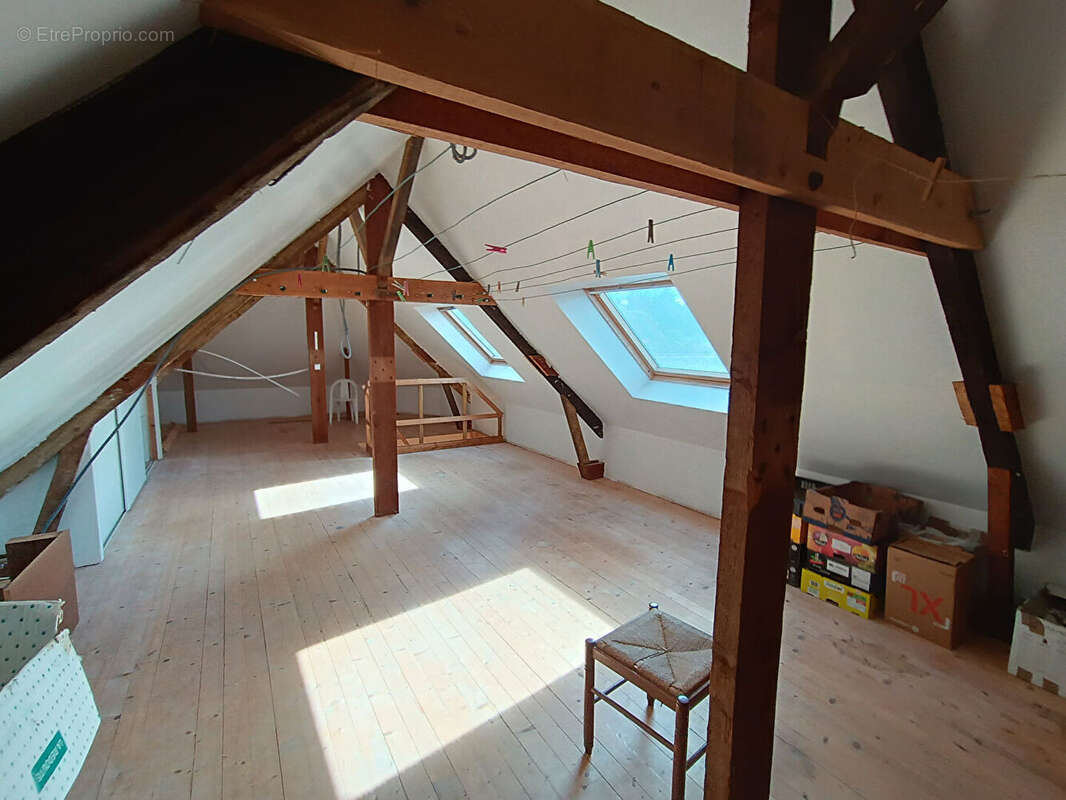 Maison à PLOUNEVEZ-QUINTIN