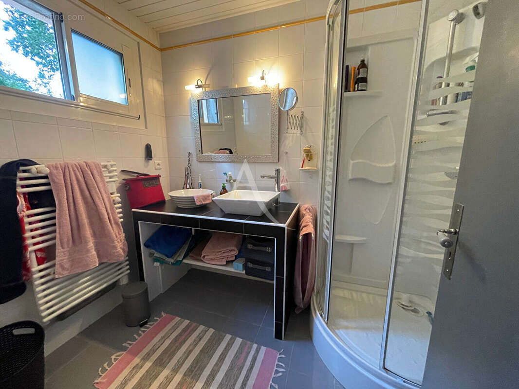 Maison à LA CHAPELLE-HERMIER