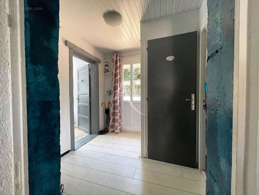 Maison à LA CHAPELLE-HERMIER