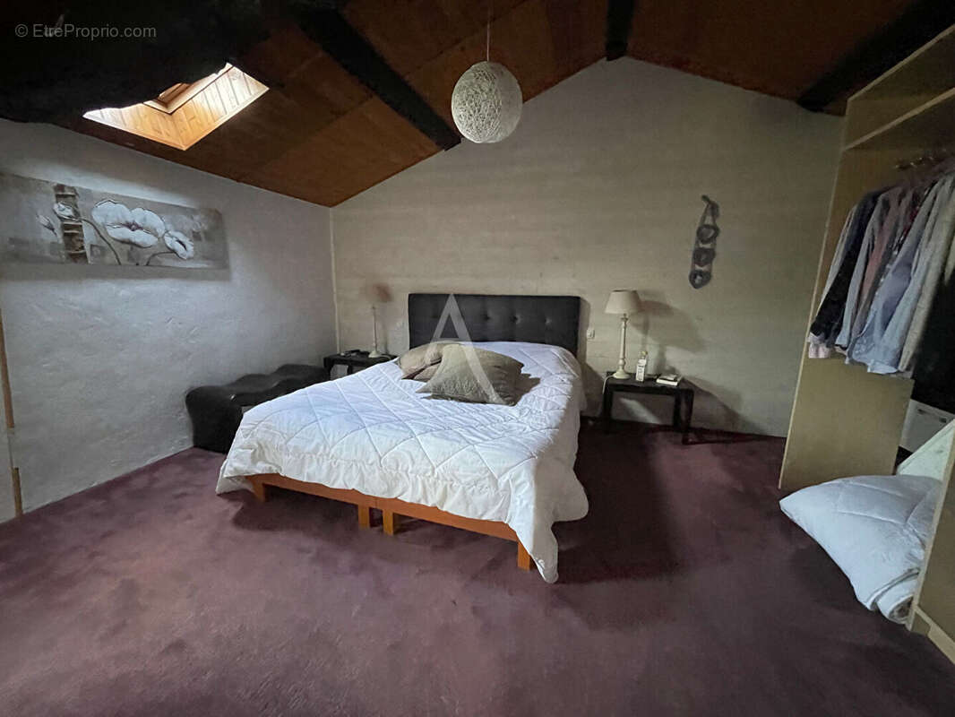 Maison à LA CHAPELLE-HERMIER