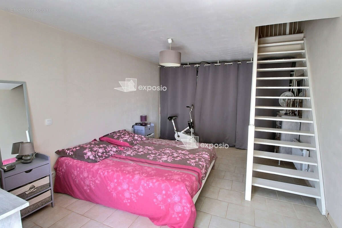 Maison à GRANZAY-GRIPT