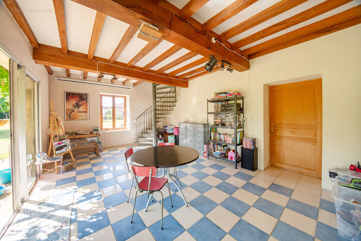 Maison à SAINT-FLORENTIN