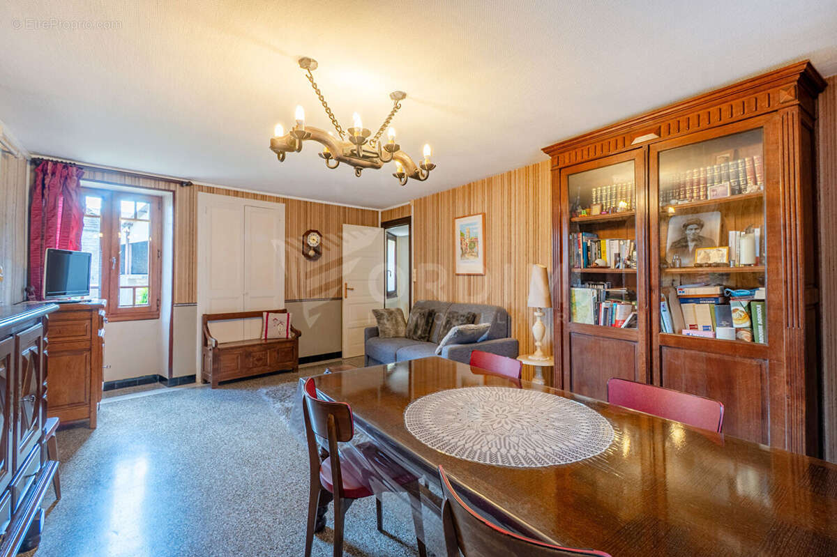 Maison à SAINTE-VERTU