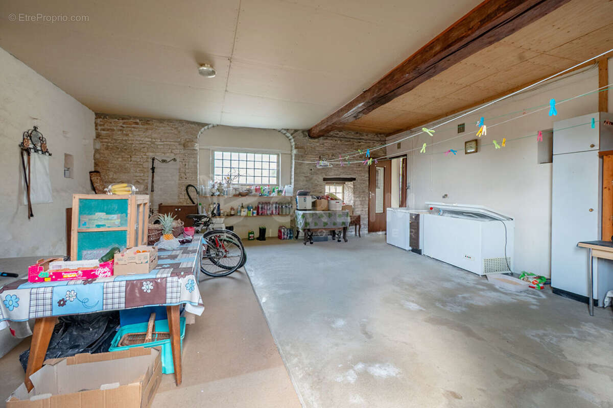 Maison à SAINTE-VERTU