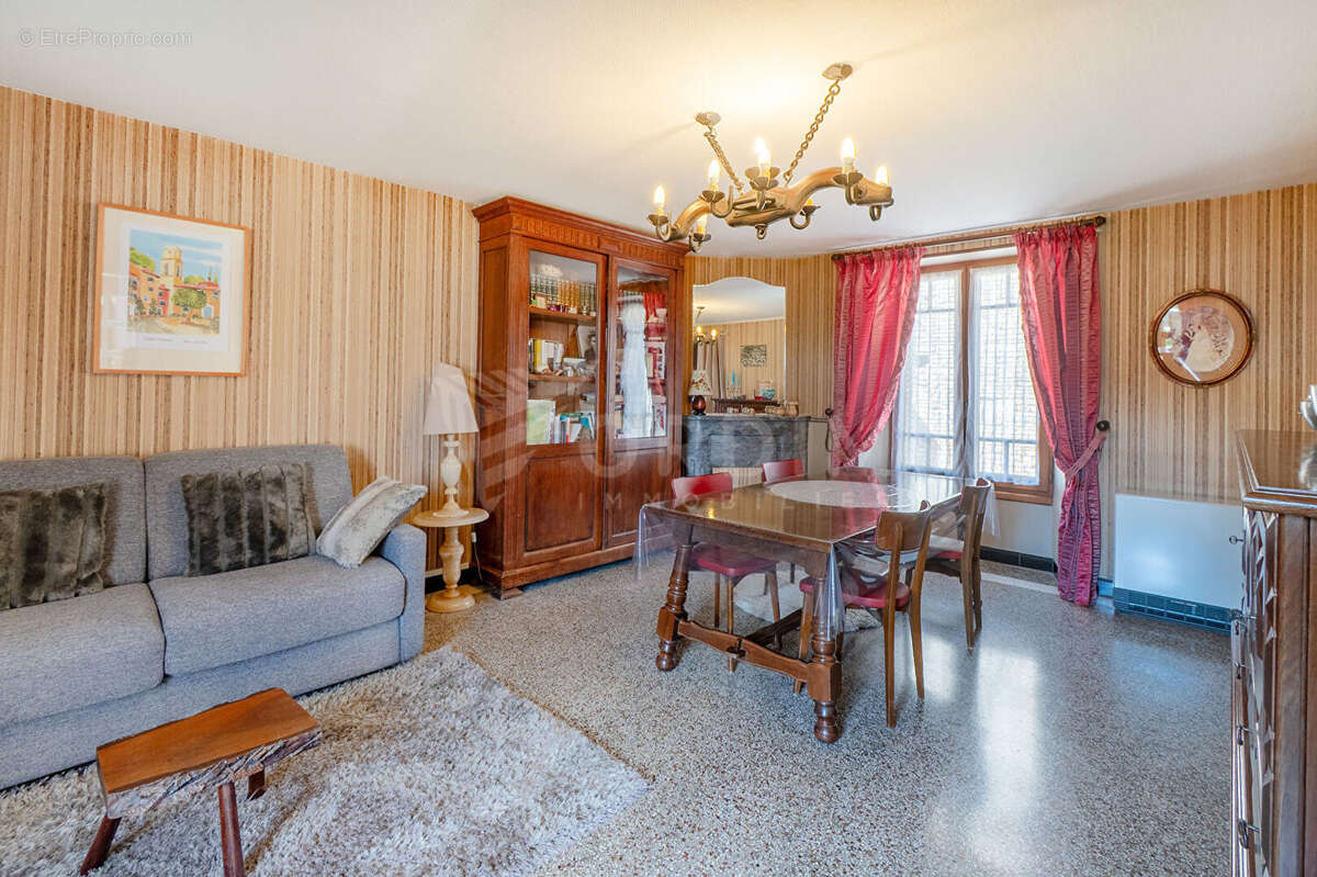 Maison à SAINTE-VERTU