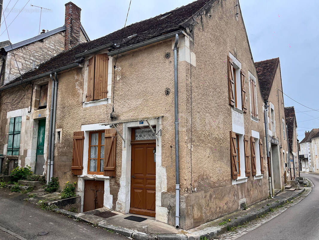 Maison à CHICHEE