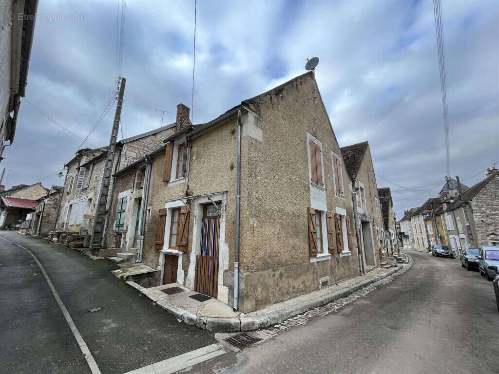Maison à CHICHEE