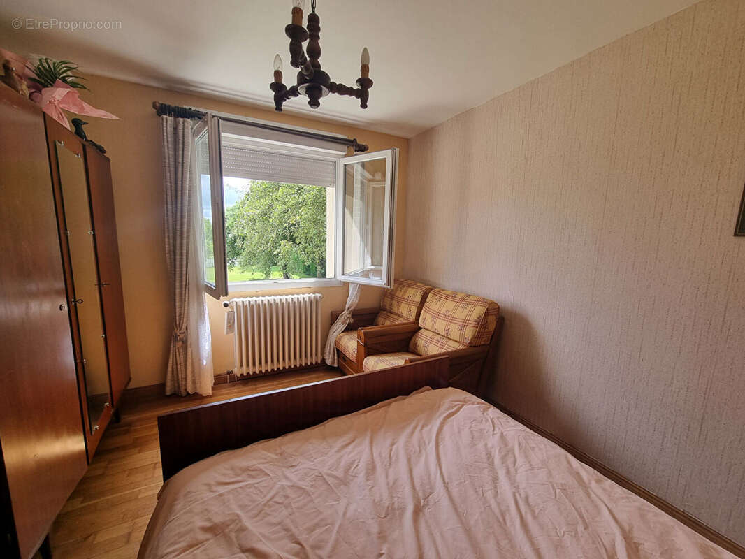 Maison à ISIGNY-LE-BUAT