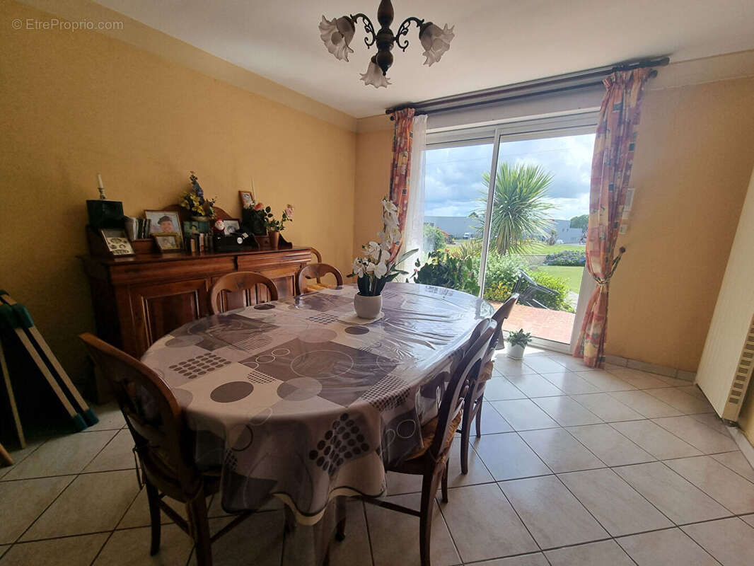 Maison à ISIGNY-LE-BUAT