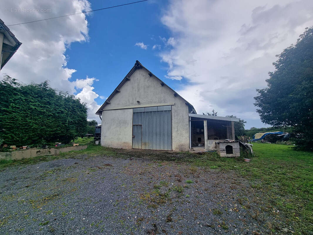 Maison à ISIGNY-LE-BUAT