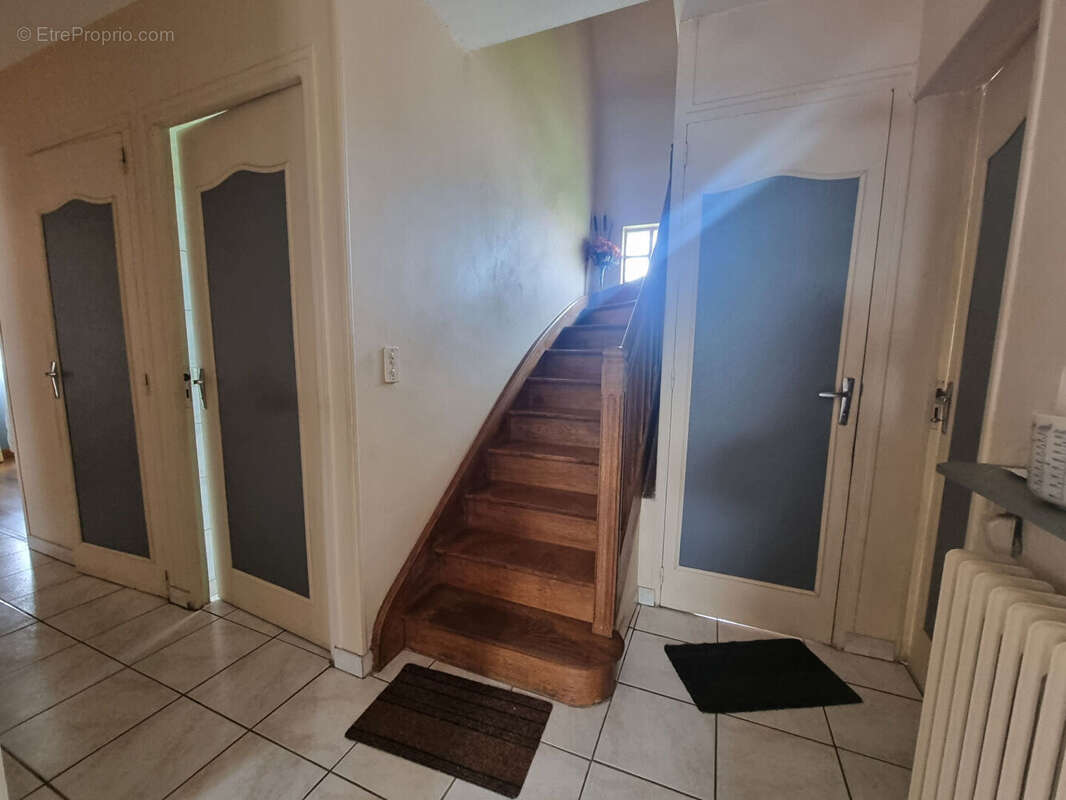 Maison à ISIGNY-LE-BUAT