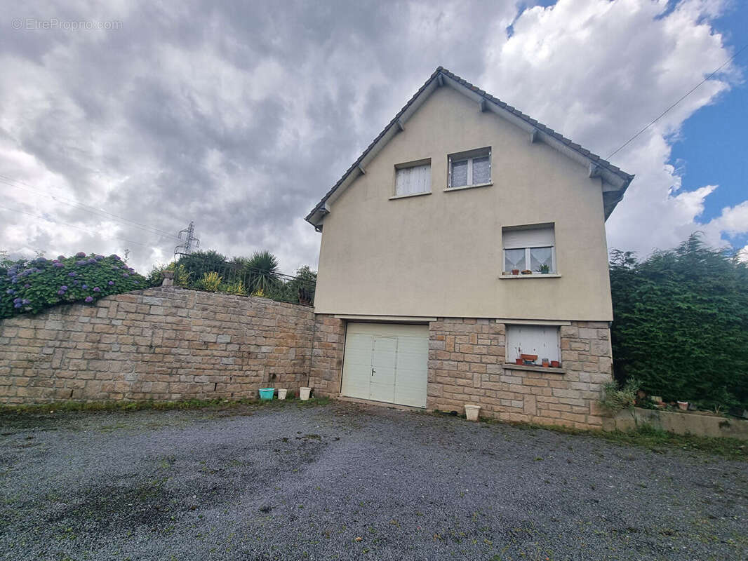 Maison à ISIGNY-LE-BUAT