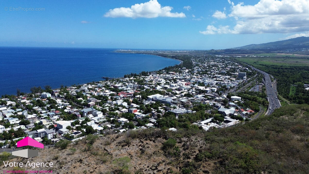 Terrain à SAINT-PAUL
