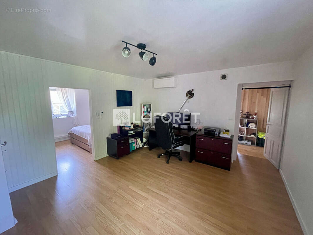 Maison à CASSAGNES-BEGONHES