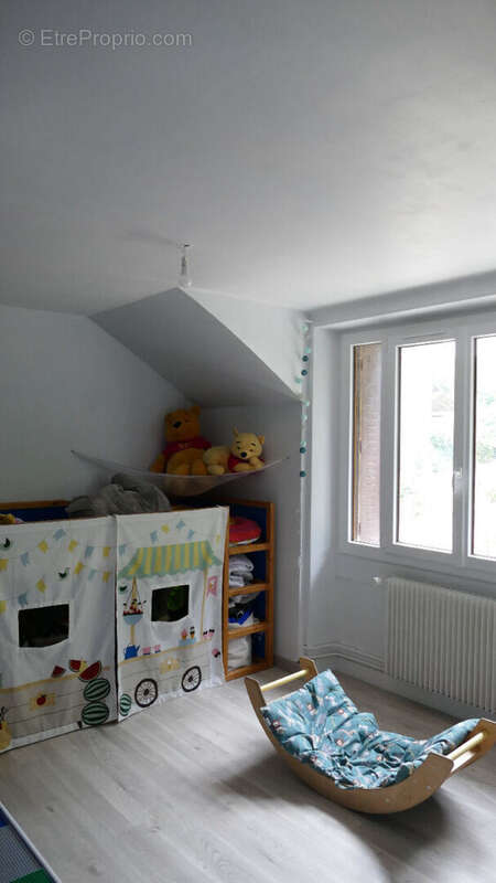 Maison à LA CELLE-SUR-MORIN