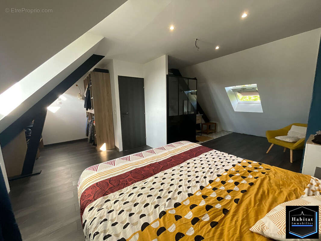 Maison à NANTOUILLET