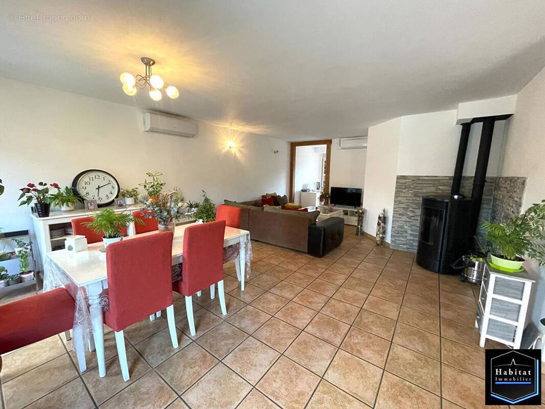 Maison à SAINT-MARD