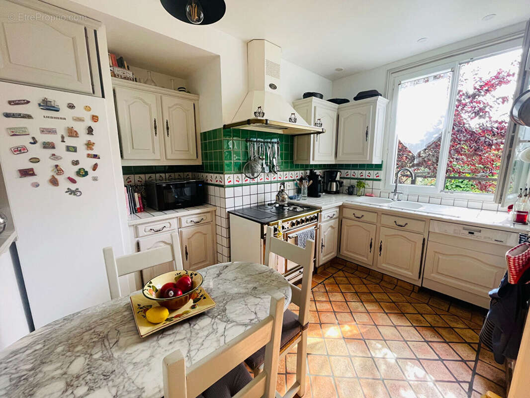 Maison à SARTROUVILLE