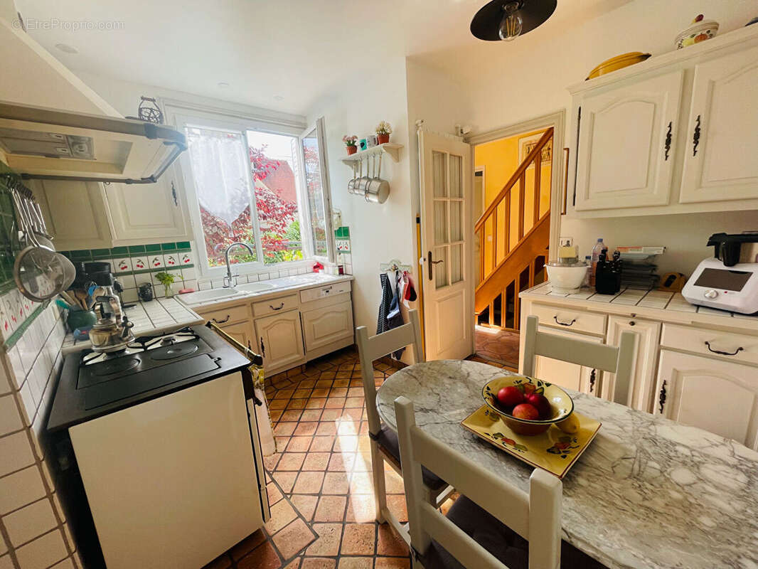 Maison à SARTROUVILLE