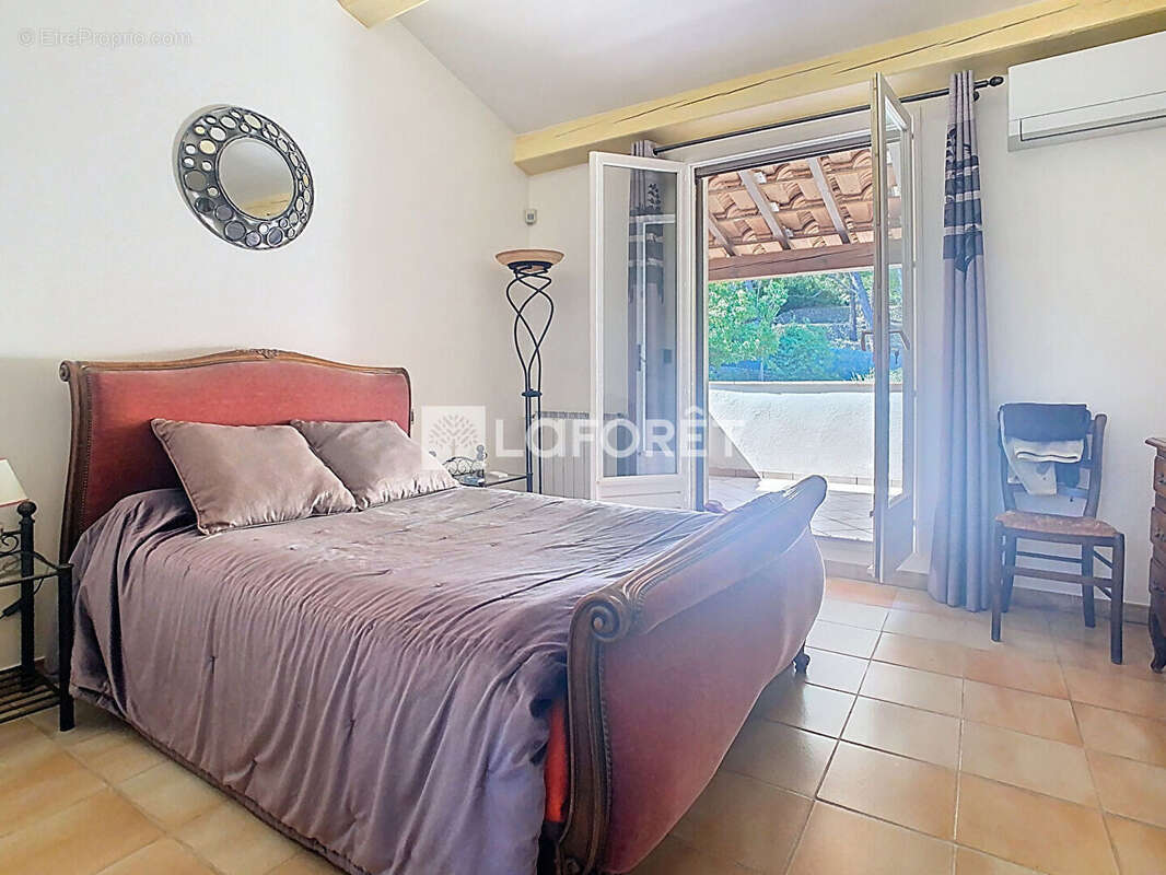 Maison à LA VALETTE-DU-VAR