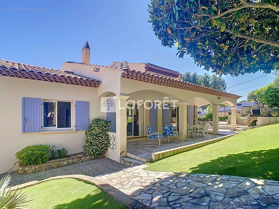 Maison à LA VALETTE-DU-VAR