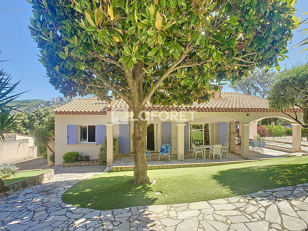 Maison à LA VALETTE-DU-VAR