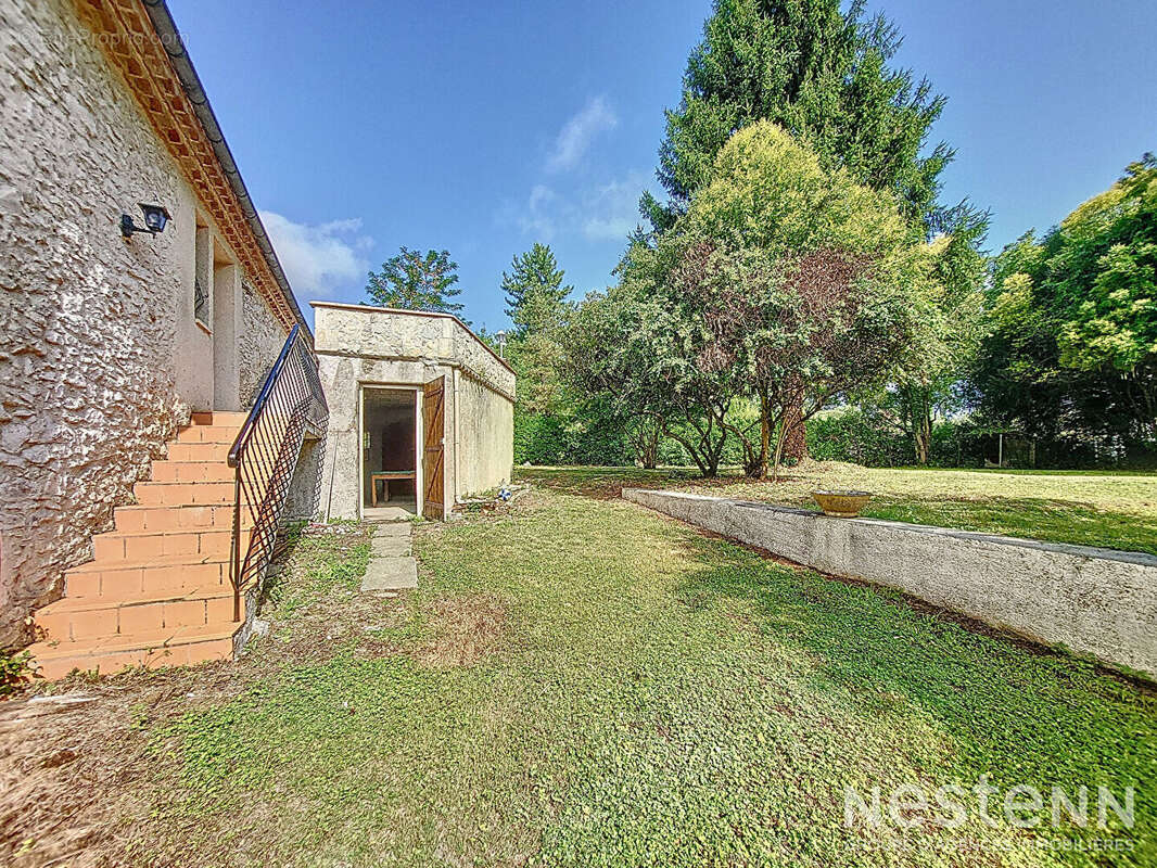 Maison à AYGUETINTE