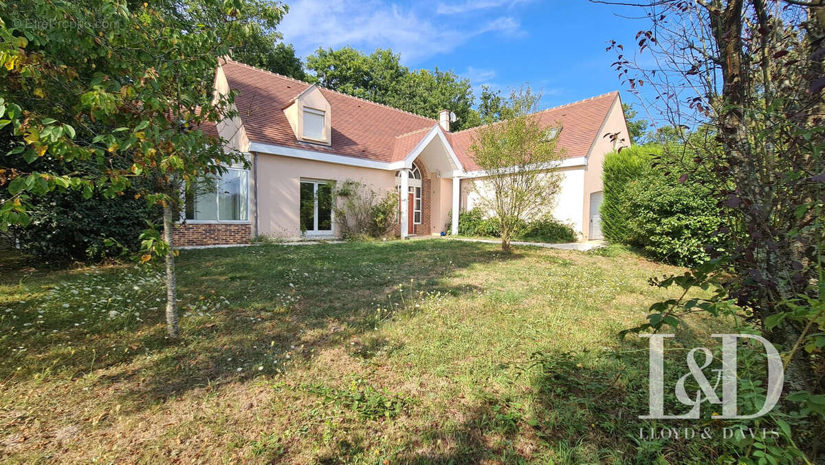 Maison à FORGES-LES-BAINS