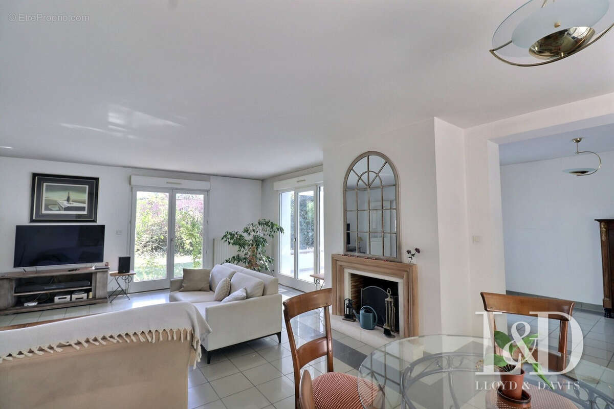 Maison à FORGES-LES-BAINS