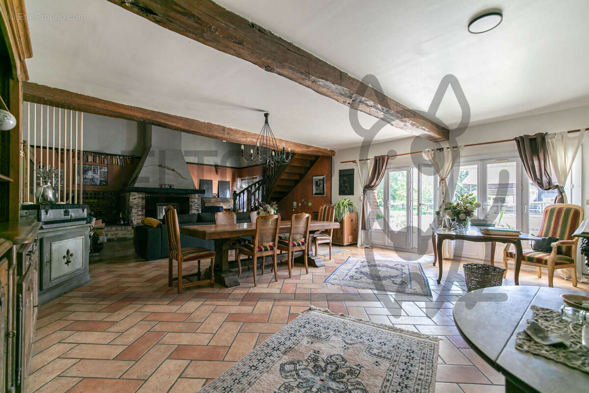 Maison à CHATEAU-THIERRY