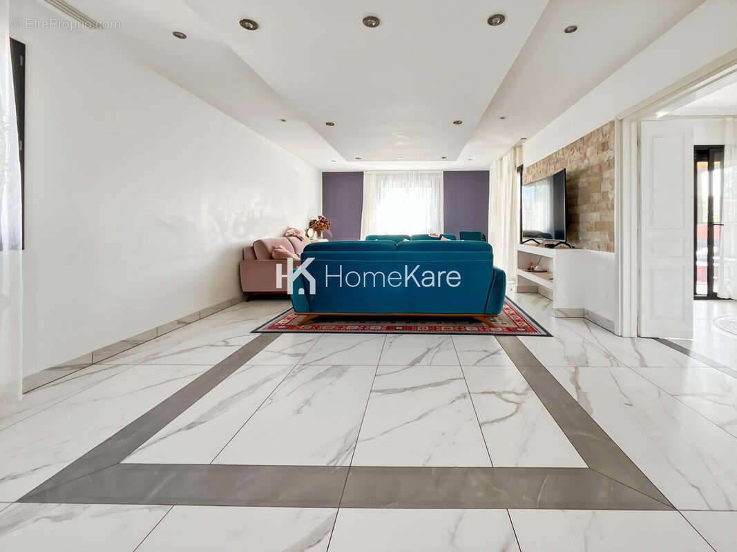 Maison à MONTASTRUC-LA-CONSEILLERE