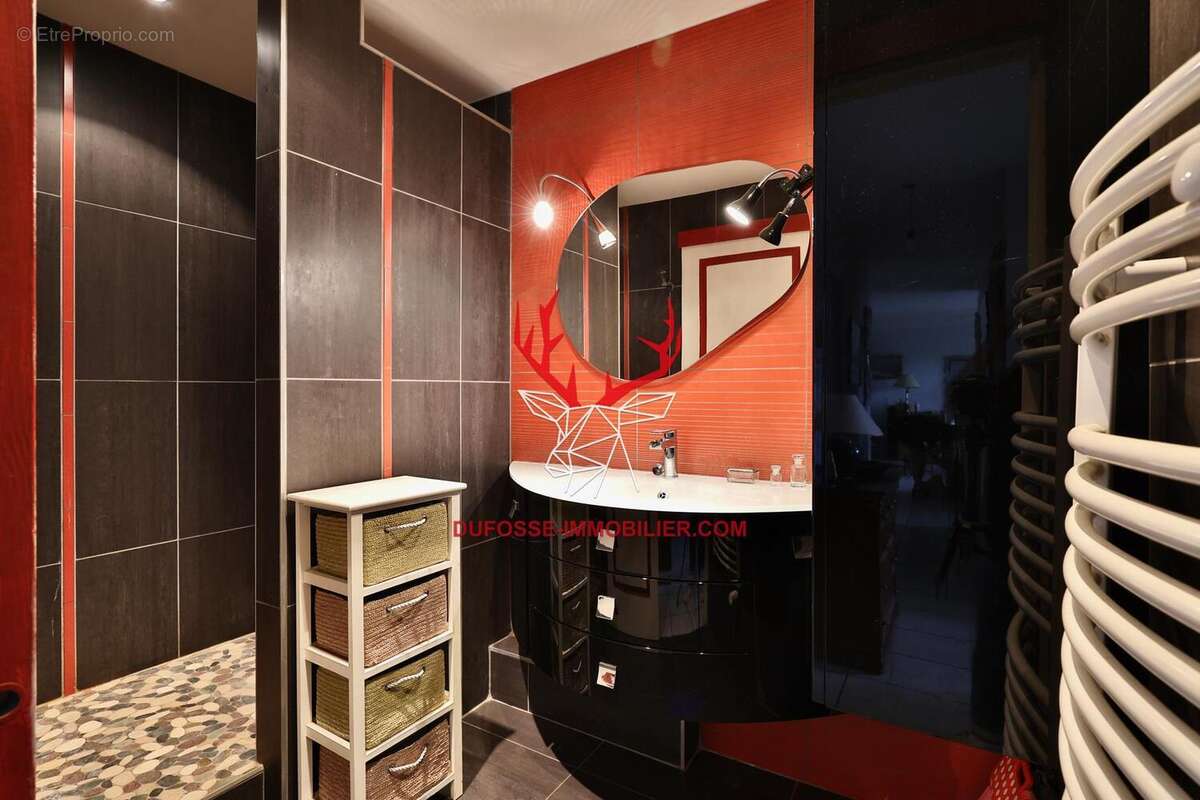 Photo 7 - Appartement à SAINT-GENIS-LAVAL