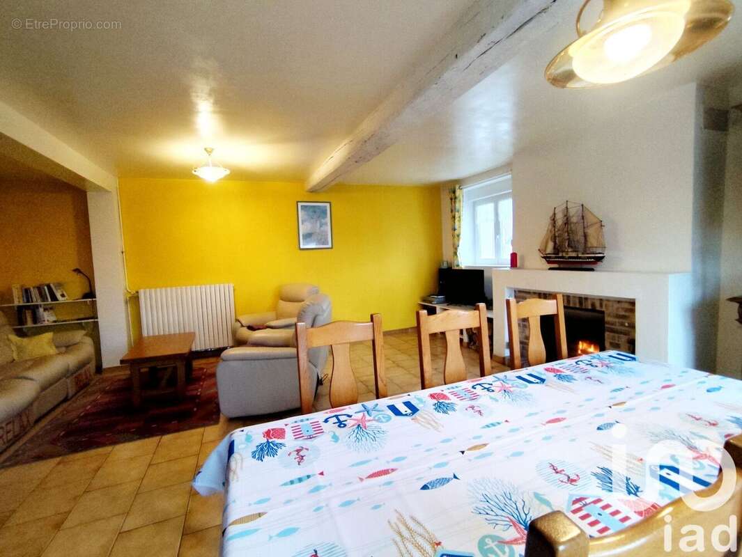 Photo 2 - Maison à MONTCORNET