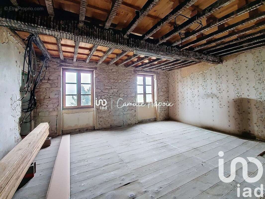 Photo 5 - Maison à SAINT-FORGEUX