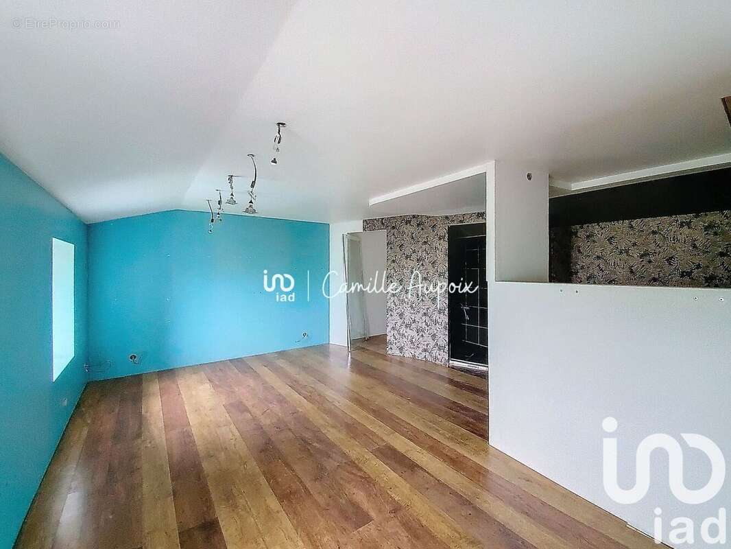 Photo 7 - Maison à SAINT-FORGEUX