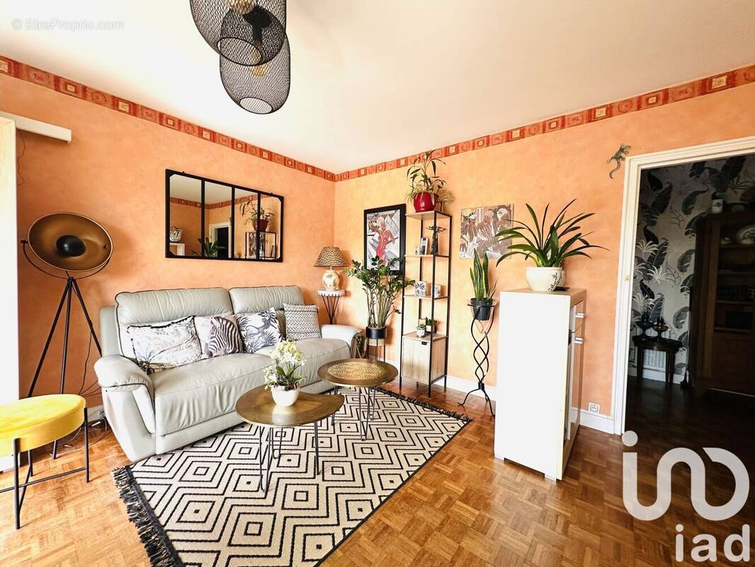 Photo 1 - Appartement à BALLAINVILLIERS