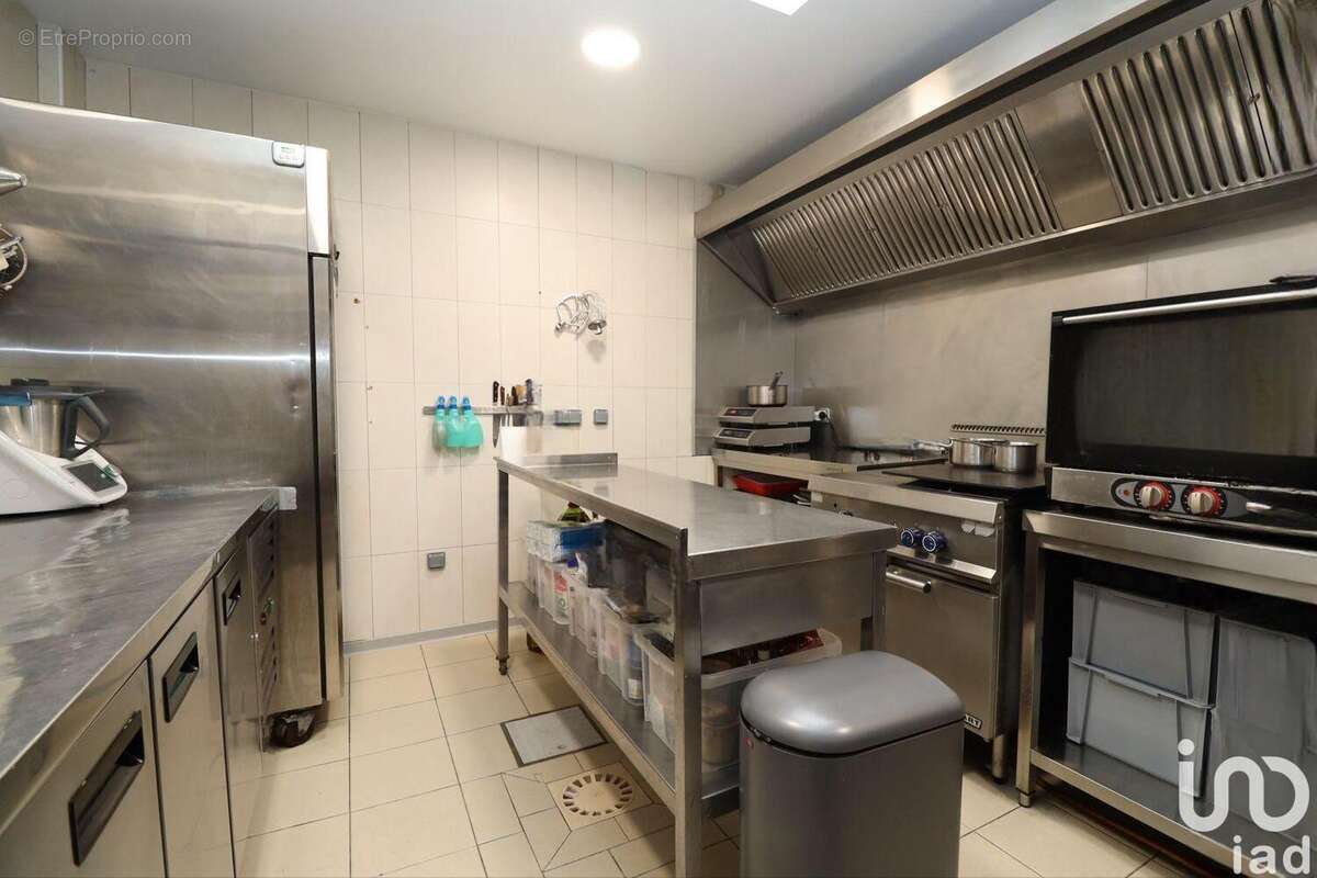 Photo 9 - Commerce à ELNE