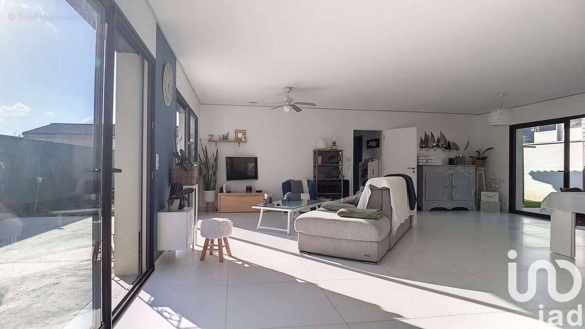 Photo 7 - Maison à TOURNON-SUR-RHONE