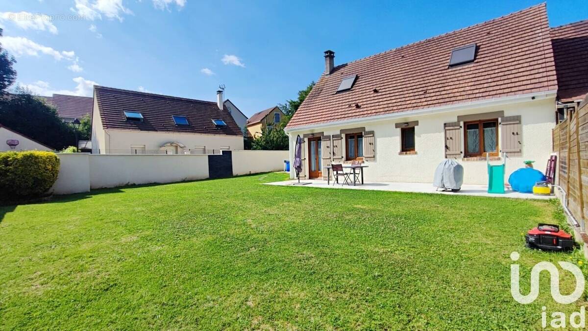 Photo 1 - Maison à LUZARCHES