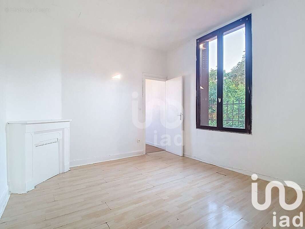 Photo 2 - Appartement à DAMMARIE-LES-LYS