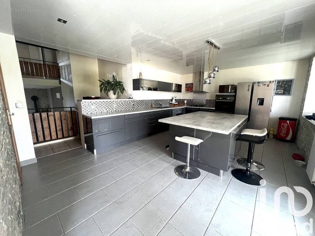 Photo 1 - Maison à ERVAUVILLE