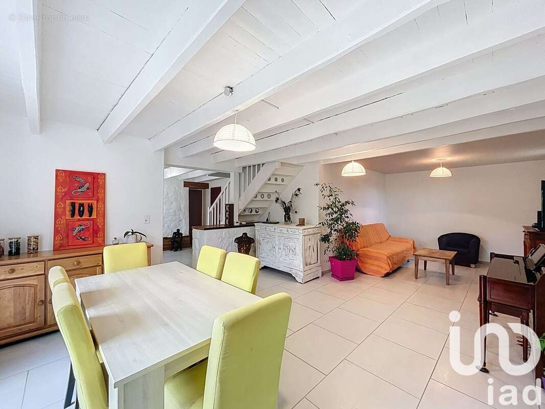 Photo 4 - Maison à SAINT-HILAIRE-DES-LOGES