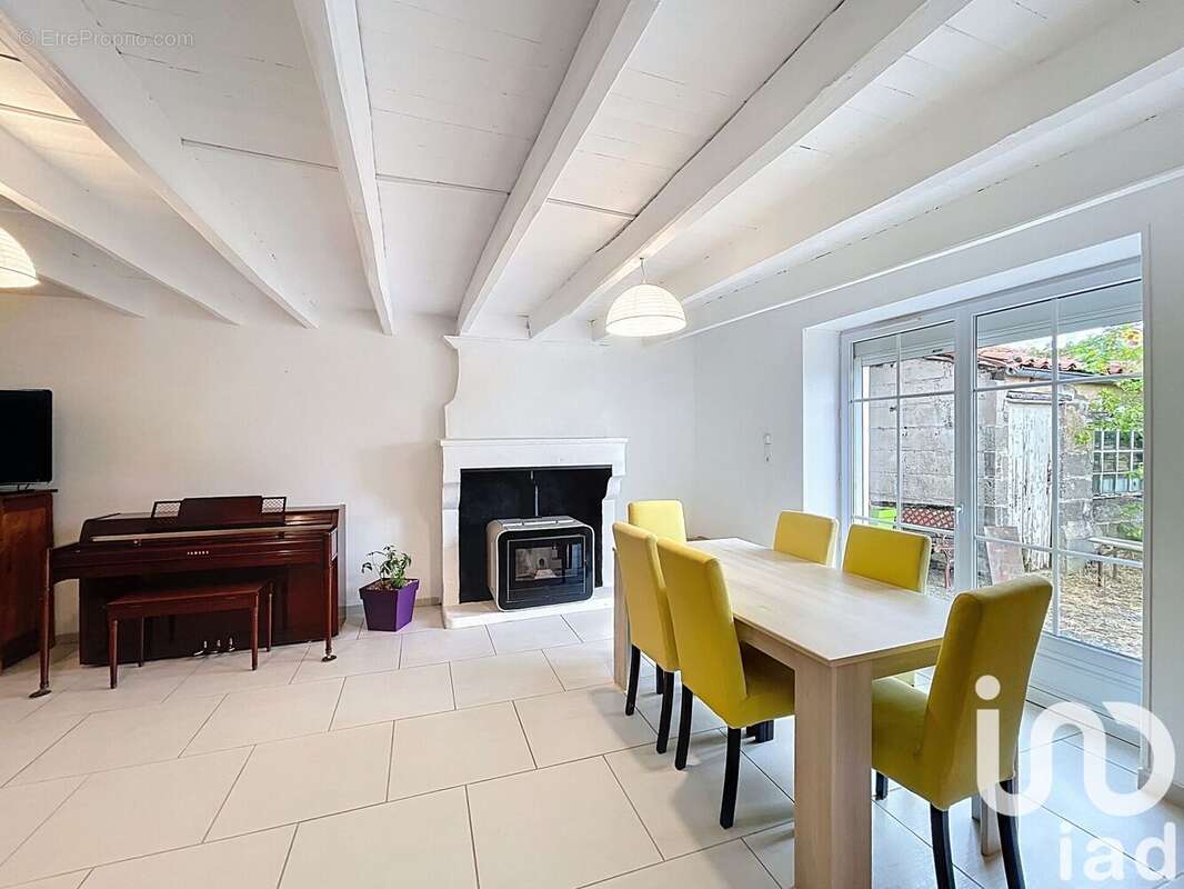 Photo 7 - Maison à SAINT-HILAIRE-DES-LOGES